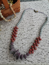 Load image into Gallery viewer, Lilly Necklace