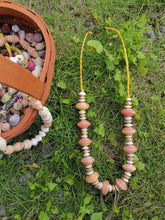 Load image into Gallery viewer, Lilly Necklace